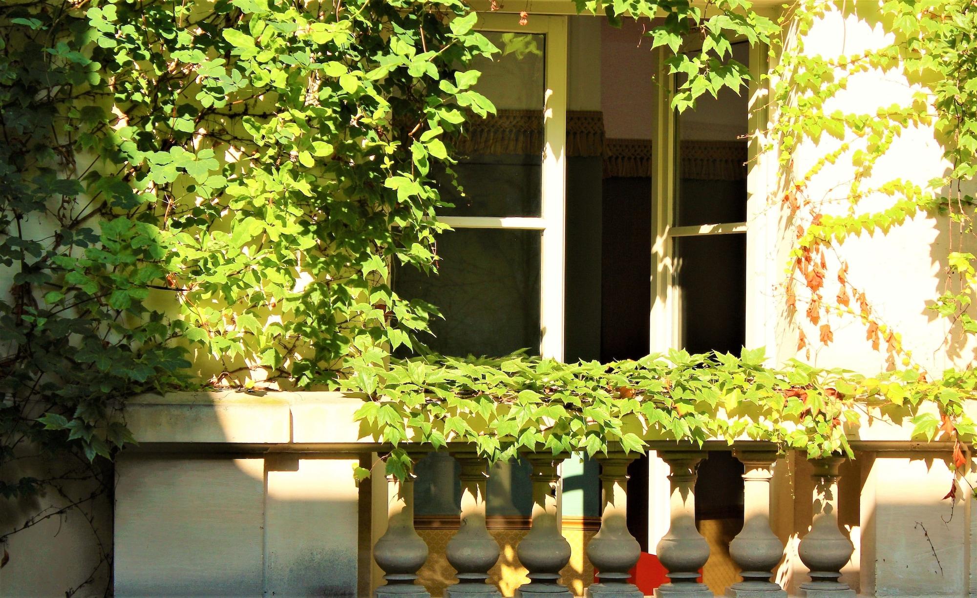 Hotel Le Relais Saint Sulpice Parigi Esterno foto