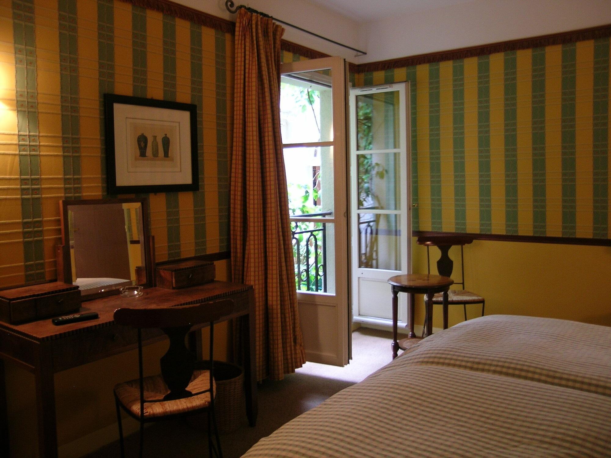 Hotel Le Relais Saint Sulpice Parigi Esterno foto