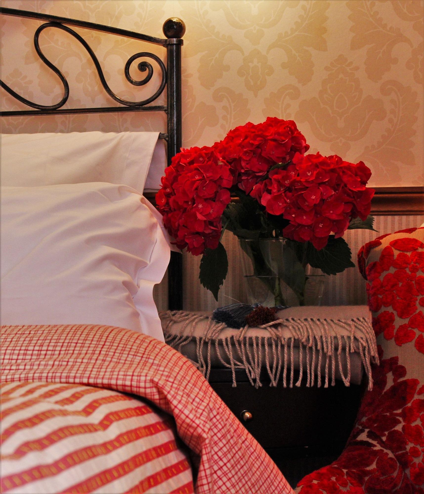 Hotel Le Relais Saint Sulpice Parigi Esterno foto