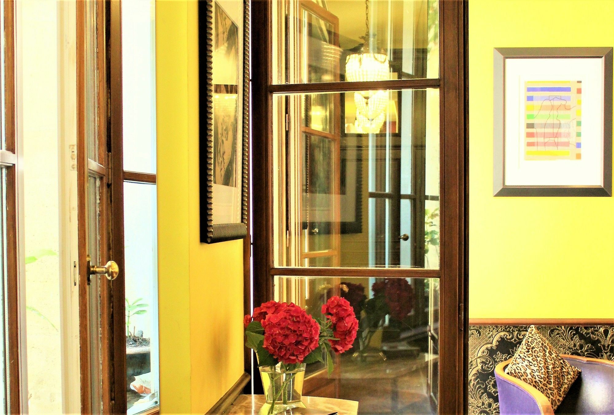 Hotel Le Relais Saint Sulpice Parigi Esterno foto